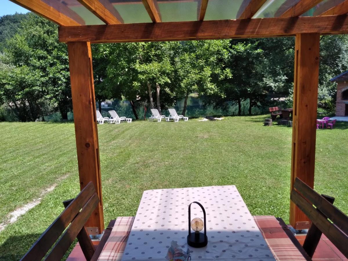 Vacation Home Zara Lohovo Extérieur photo