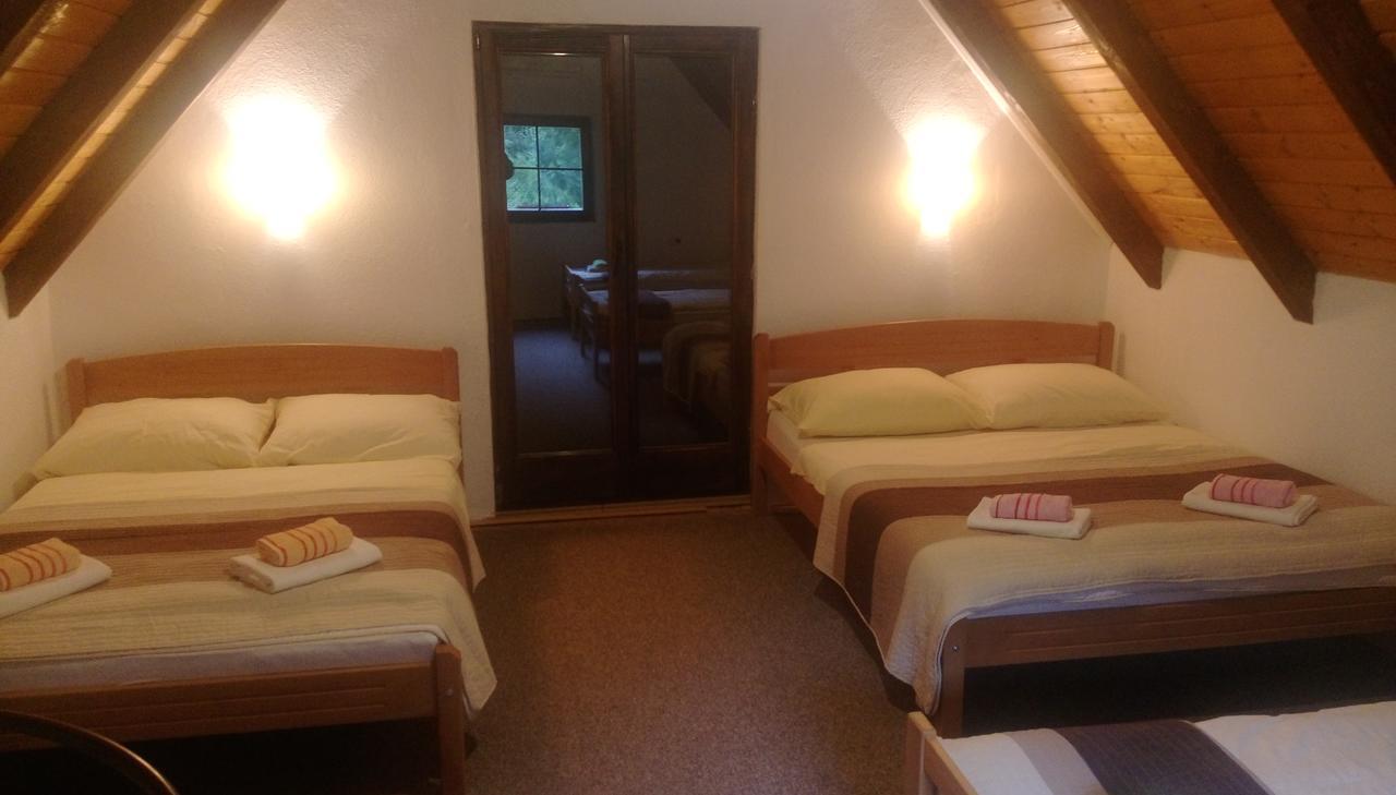 Vacation Home Zara Lohovo Extérieur photo