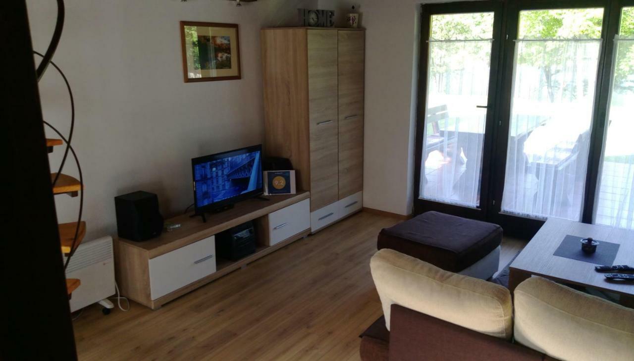 Vacation Home Zara Lohovo Extérieur photo